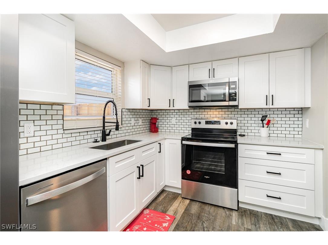 517 98th Avenue N Naples FL 34108 226011725 image13