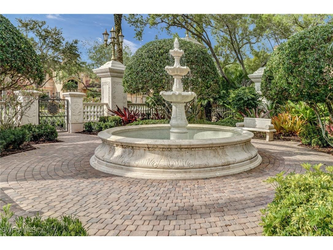 517 Avellino Isles Circle #101 Naples FL 34119 225082753 image27