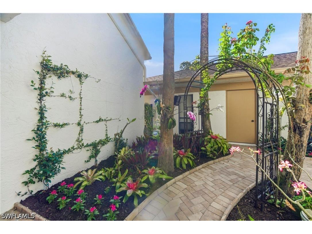 517 Lake Louise Circle #103 Naples FL 34110 226015183 image3