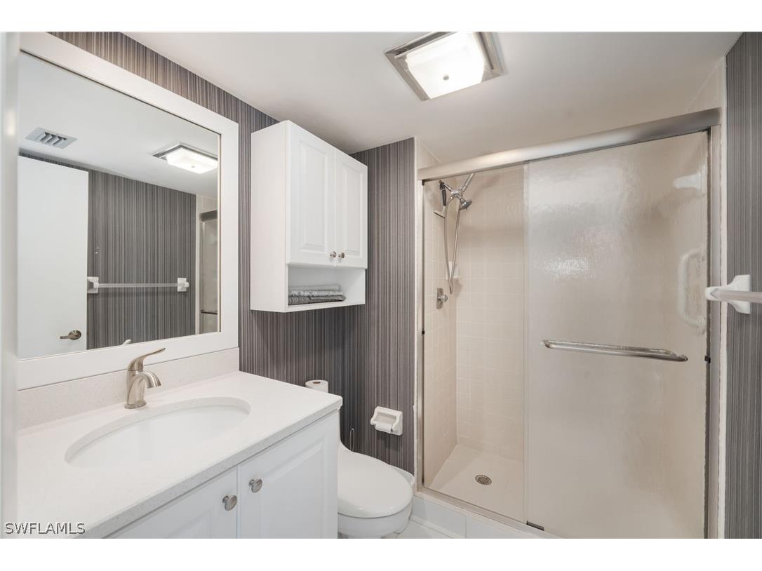 517 Lake Louise Circle #201 Naples FL 34110 226008919 image15
