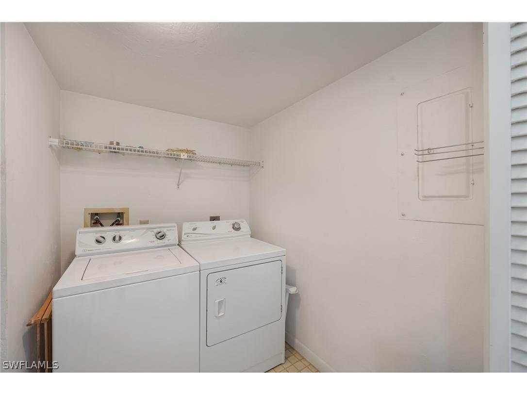 517 Lake Louise Circle #201 Naples FL 34110 226008919 image16