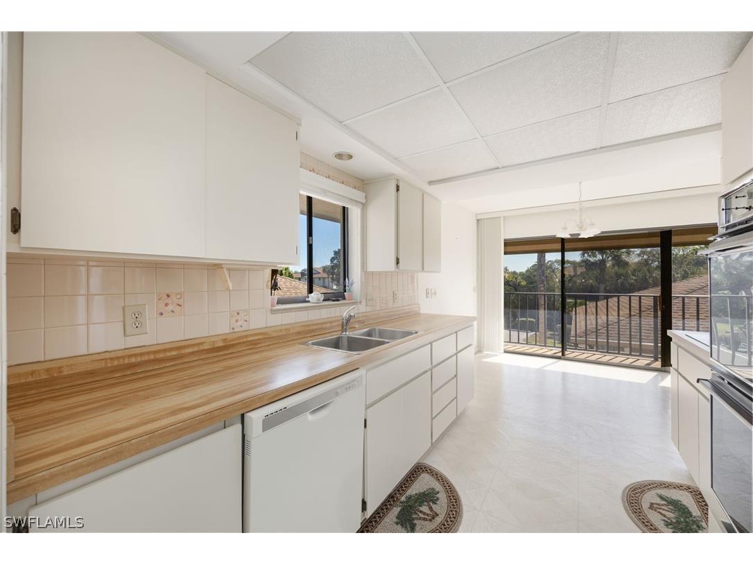 517 Lake Louise Circle #201 Naples FL 34110 226008919 image8