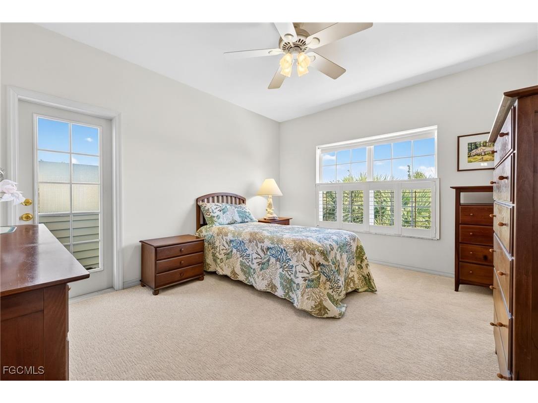 517 Lake Murex Circle Sanibel FL 33957 2025025389 image21