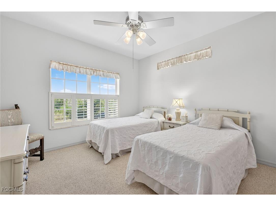 517 Lake Murex Circle Sanibel FL 33957 2025025389 image24