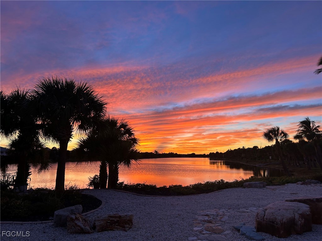 517 Lake Murex Circle Sanibel FL 33957 2025025389 image38