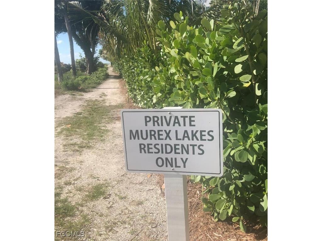 517 Lake Murex Circle Sanibel FL 33957 2025025389 image48