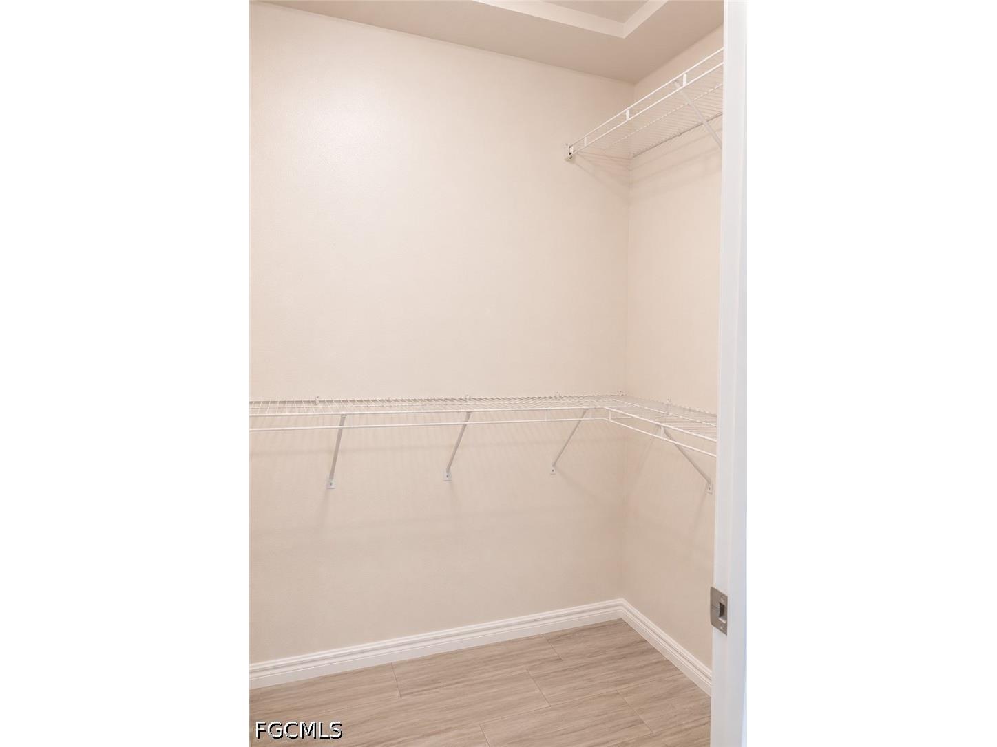 517 NE 24th Place Cape Coral FL 33909 2026026859 image10