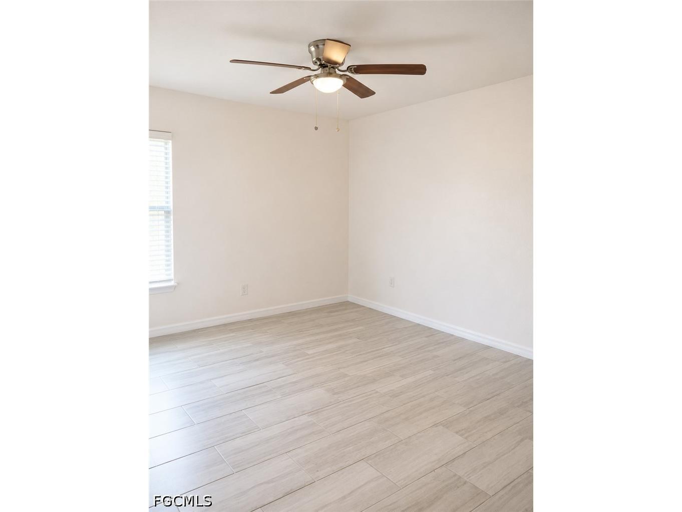 517 NE 24th Place Cape Coral FL 33909 2026026859 image14
