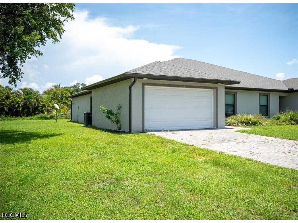 517 NE 24th Place Cape Coral FL 33909 2026026859 image2