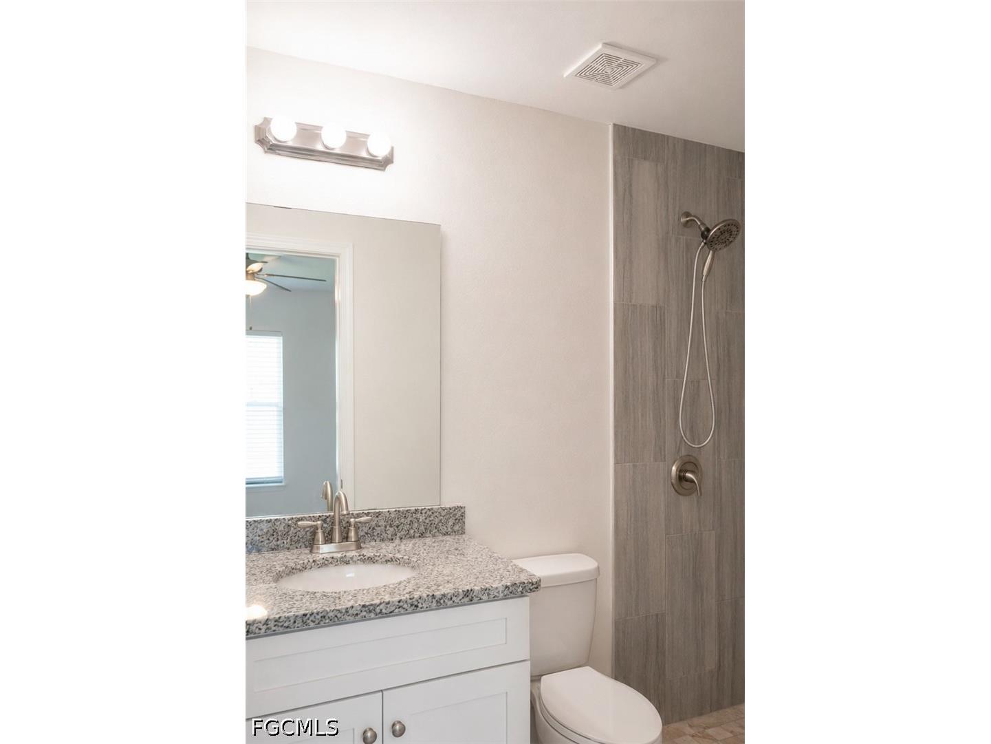 517 NE 24th Place Cape Coral FL 33909 2026026859 image7
