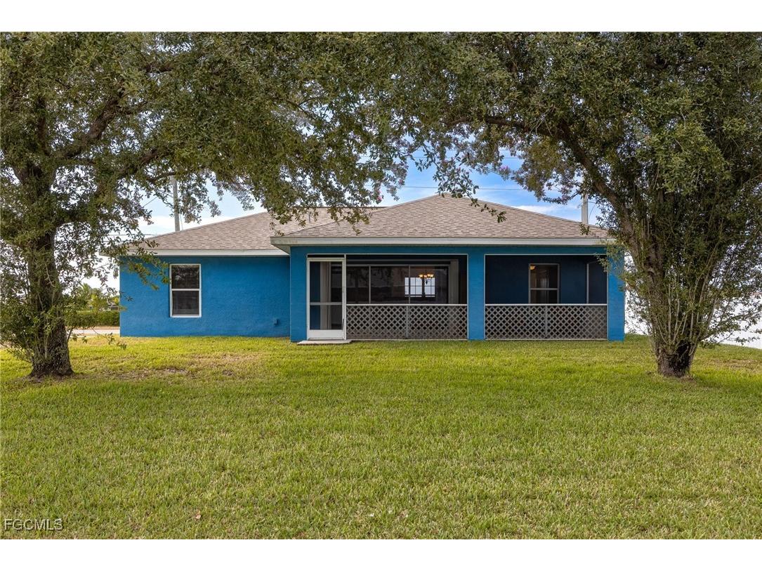 517 Nelson Road N Cape Coral FL 33993 2025018759 image12