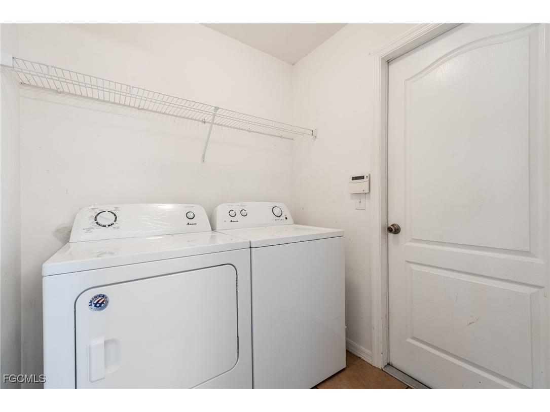 517 Nelson Road N Cape Coral FL 33993 2025018759 image20