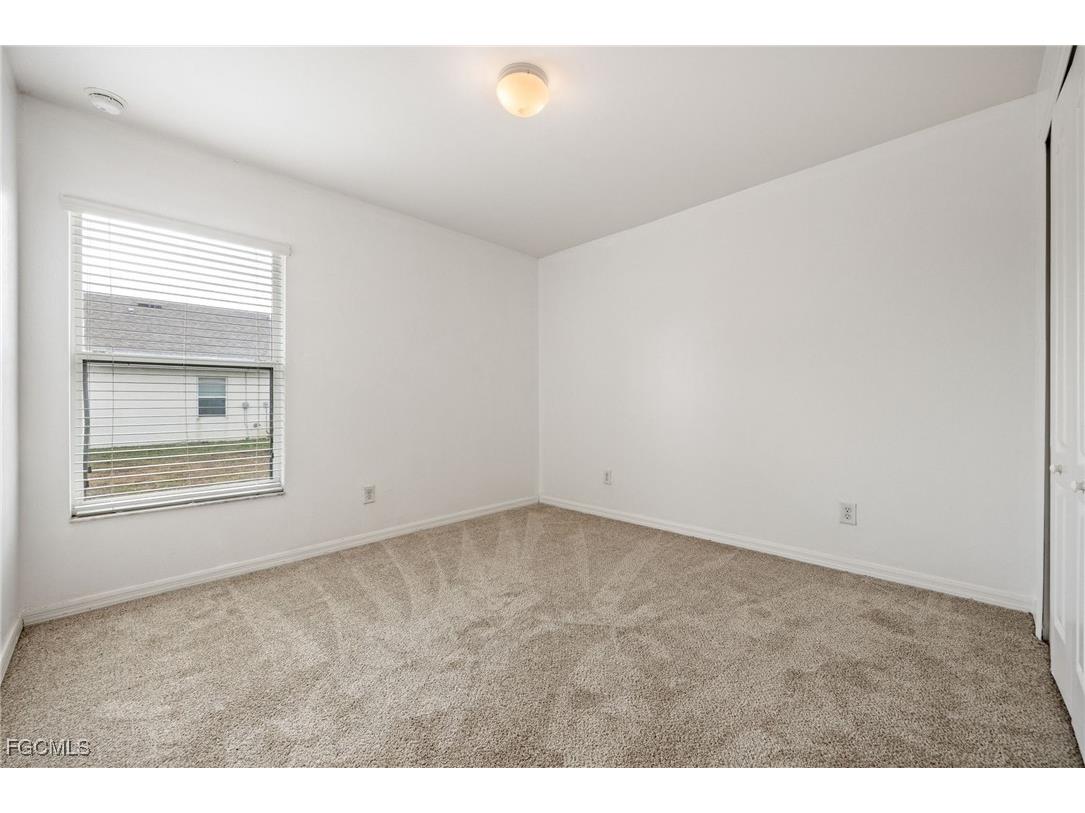 517 Nelson Road N Cape Coral FL 33993 2025018759 image23