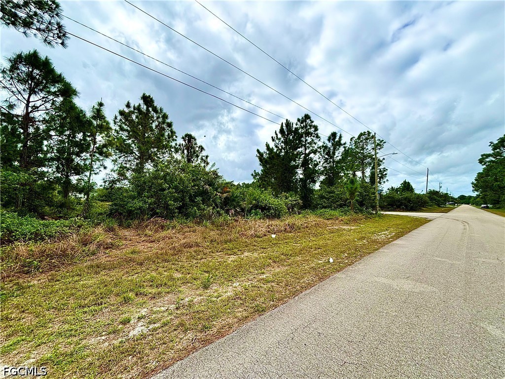 517 Osage Avenue S Lehigh Acres FL 33974 2026016506 image2