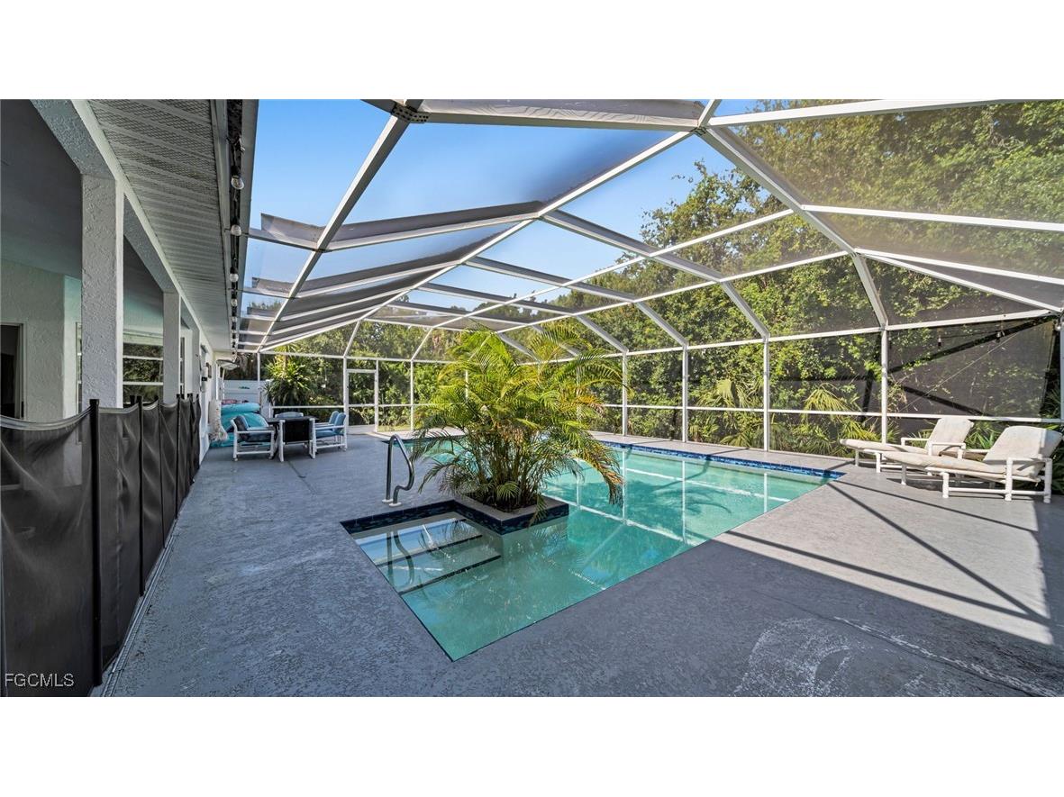 517 Palmetto Avenue Lehigh Acres FL 33972 2025002240 image37