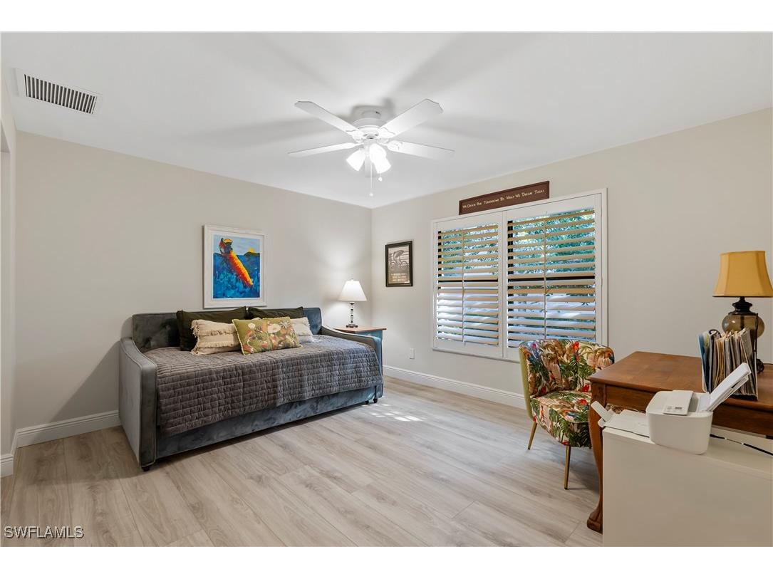 517 Parkwood Lane Naples FL 34103 225078169 image17