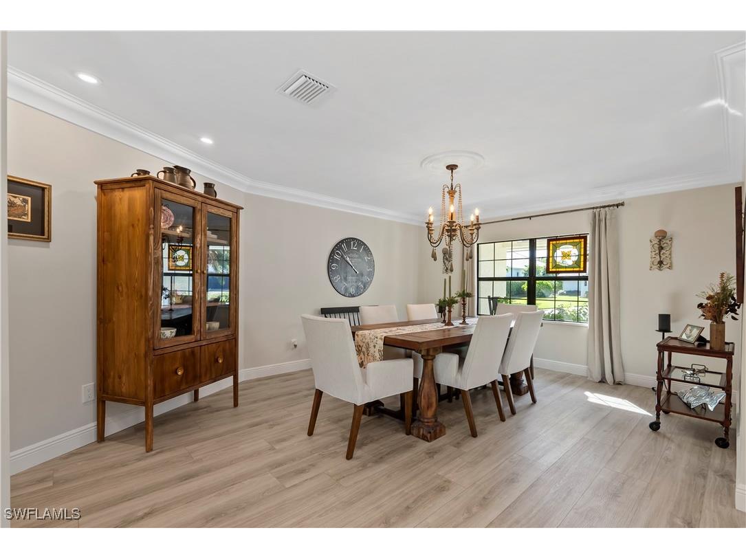 517 Parkwood Lane Naples FL 34103 225078169 image5