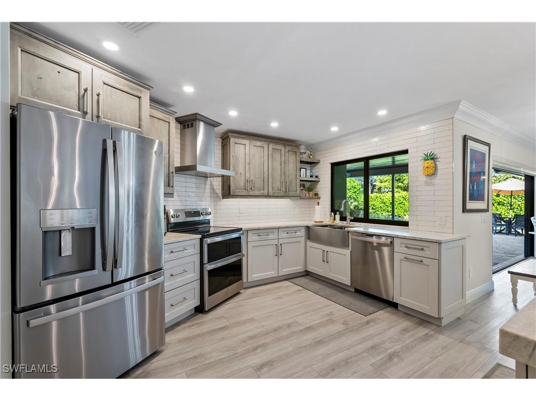 517 Parkwood Lane Naples FL 34103 225078169 image6