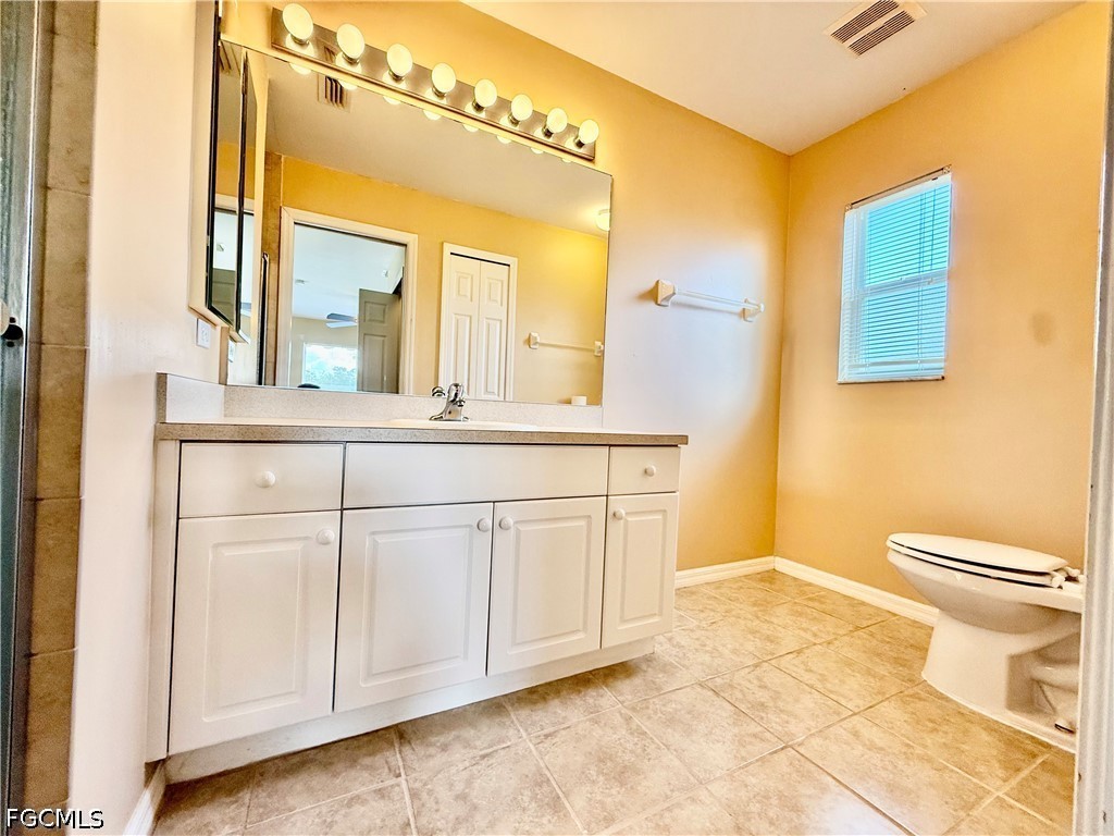 517 Peerless Circle Lehigh Acres FL 33974 2026017270 image36