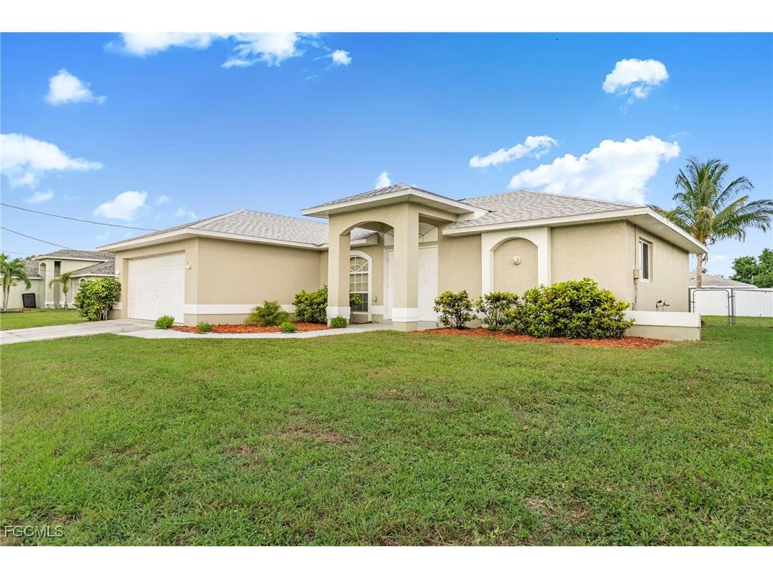 517 SE 16th Place Cape Coral FL 33990 2025013381 image2