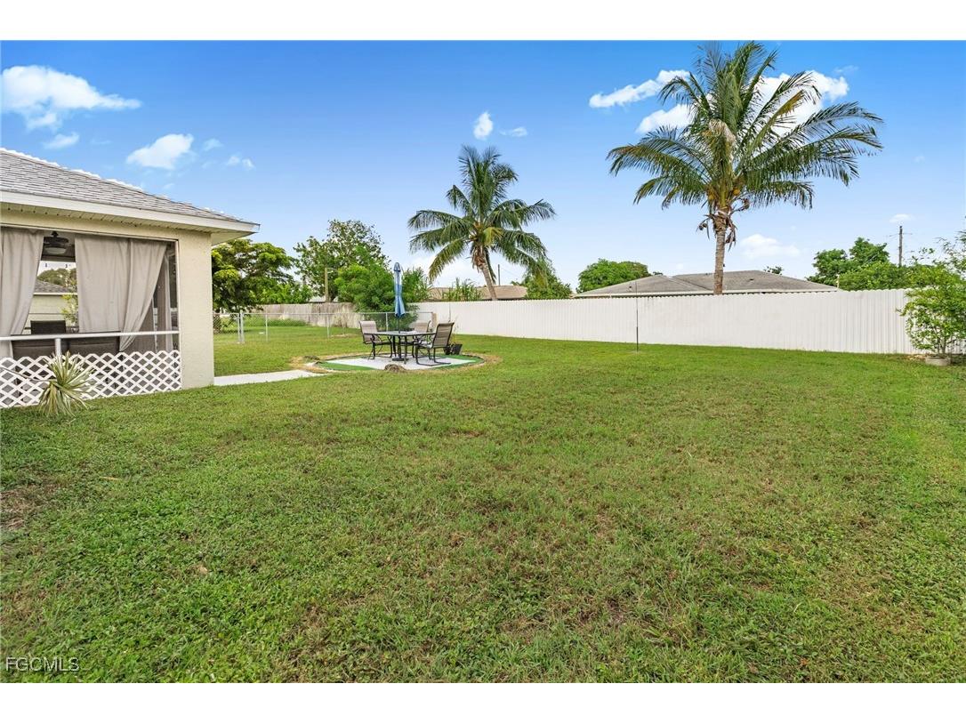 517 SE 16th Place Cape Coral FL 33990 2025013381 image30