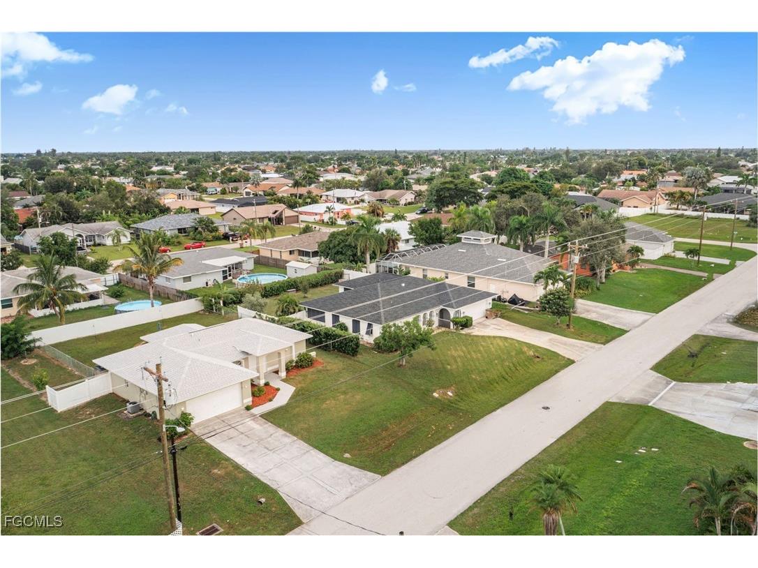 517 SE 16th Place Cape Coral FL 33990 2025013381 image31