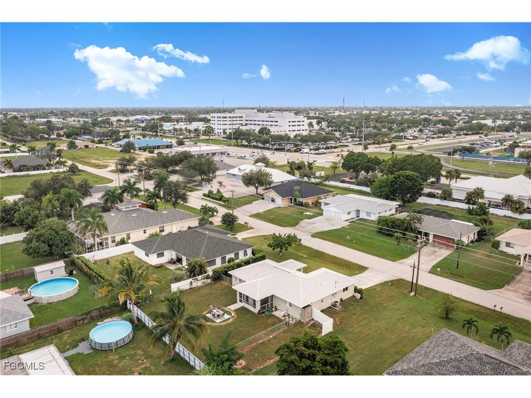 517 SE 16th Place Cape Coral FL 33990 2025013381 image32
