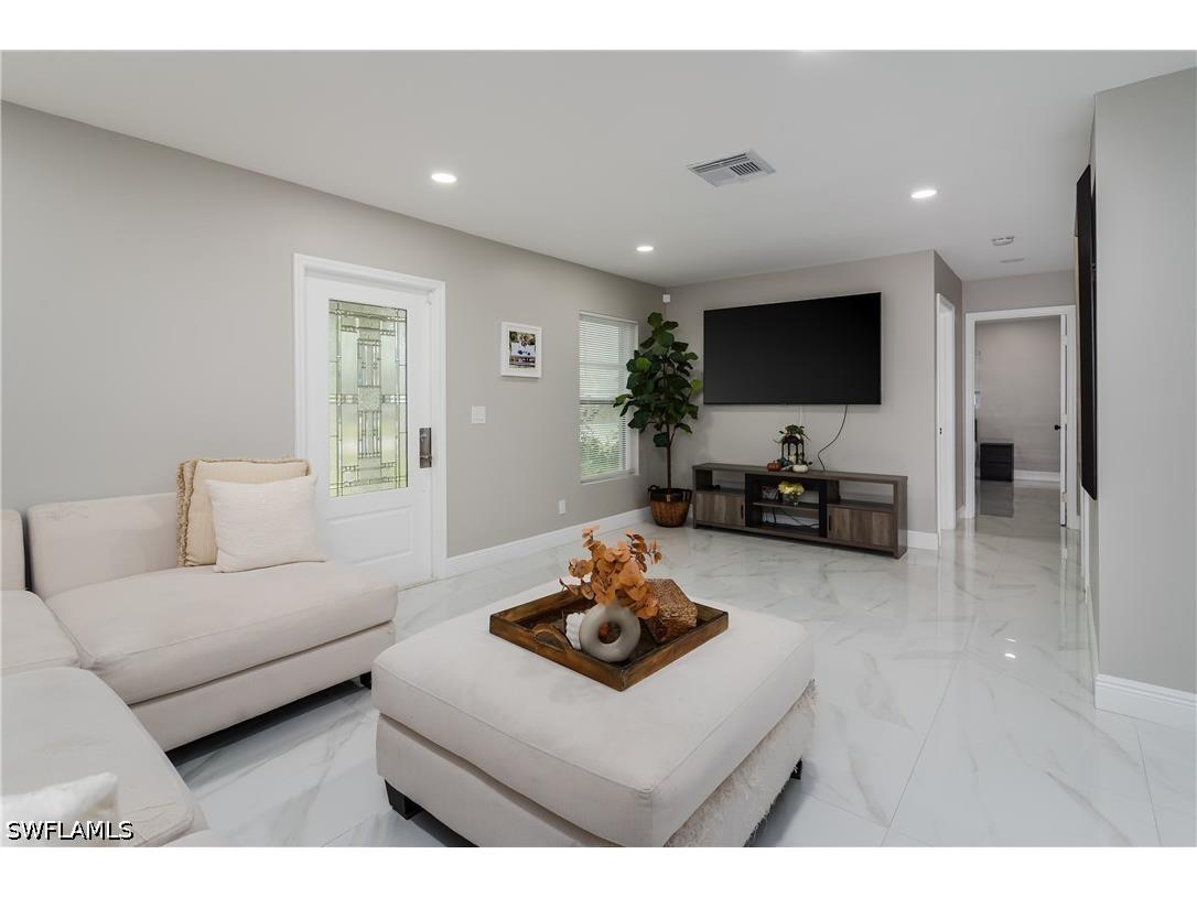 5170 19th Court SW Naples FL 34116 226015384 image3