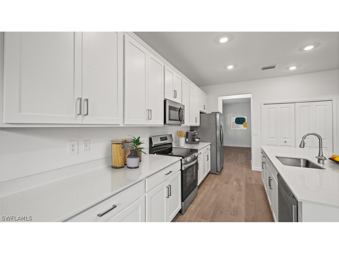 5172 Sugarwood Drive Naples FL 34113 226005791 image3