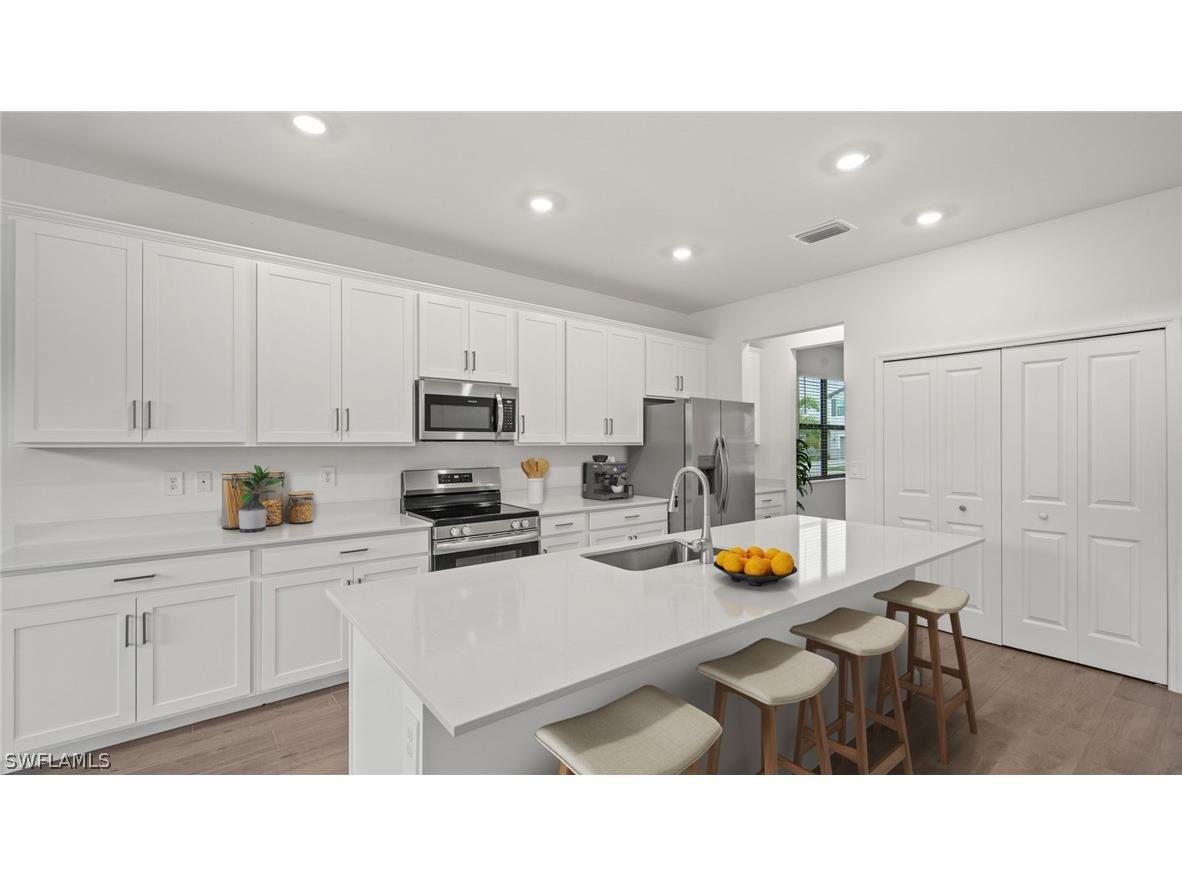 5172 Sugarwood Drive Naples FL 34113 226005791 image4