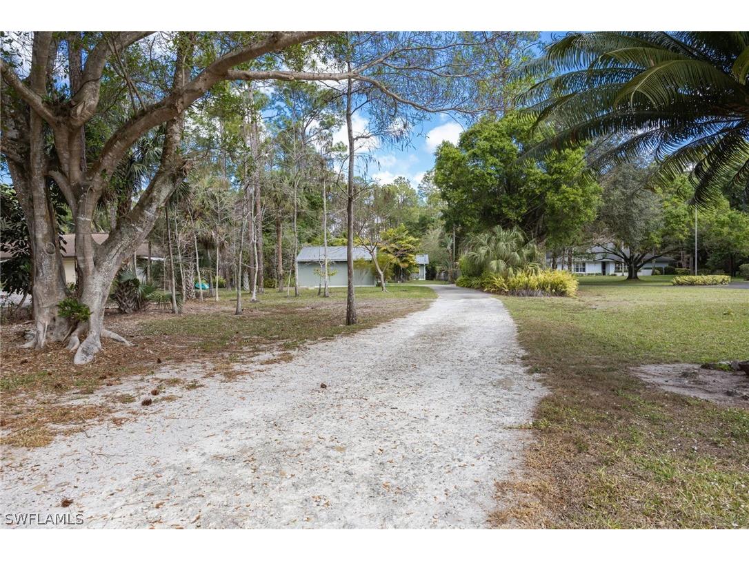 5179 Sycamore Drive Naples FL 34119 226008815 image21