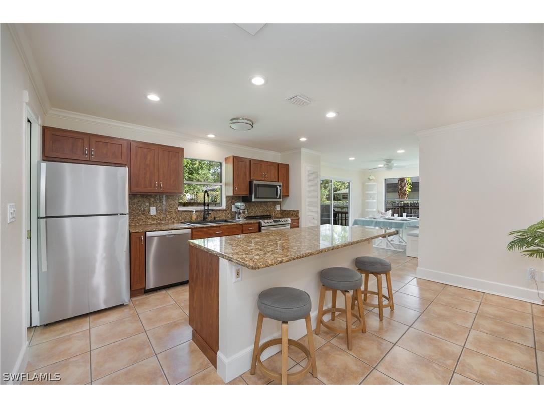 5179 Sycamore Drive Naples FL 34119 226008815 image4