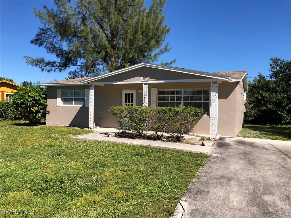 518 14th Street N Naples FL 34102 224065190 image1