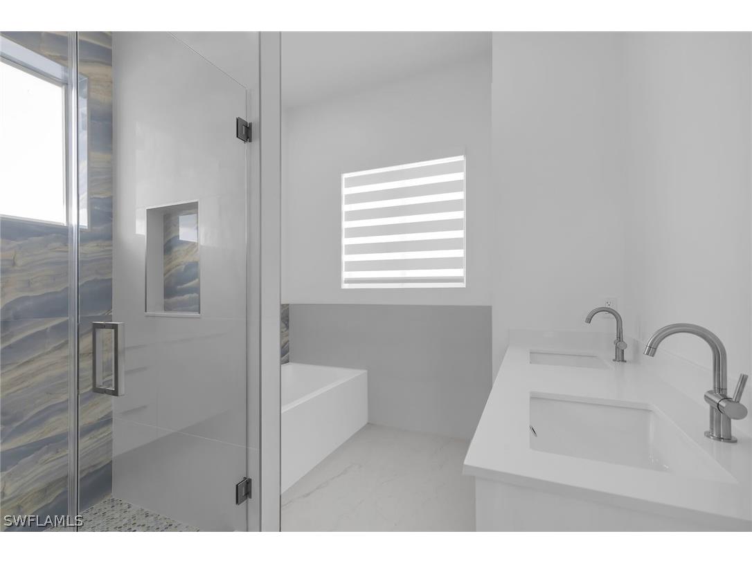 518 Avenida Primiceria Marathon FL 33050 226012615 image14