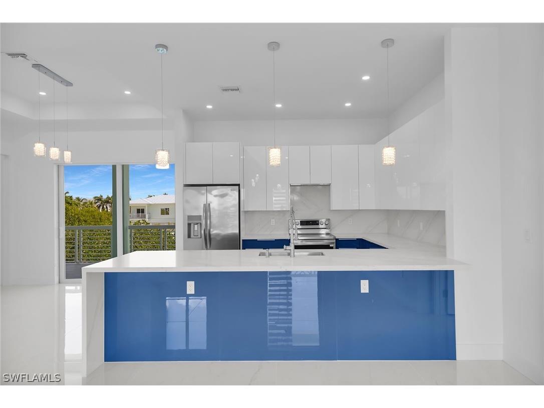518 Avenida Primiceria Marathon FL 33050 226012615 image4
