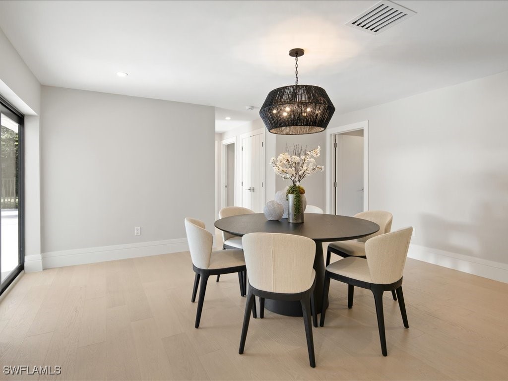 518 Cypress Way E Naples FL 34110 225029643 image18