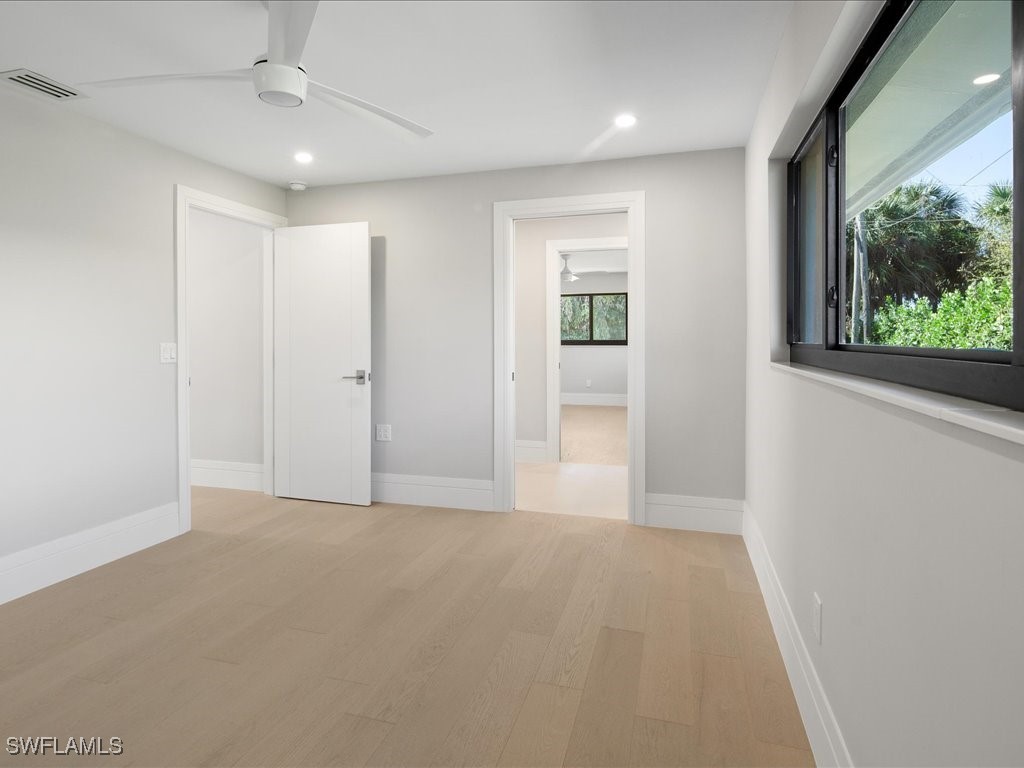 518 Cypress Way E Naples FL 34110 225029643 image23