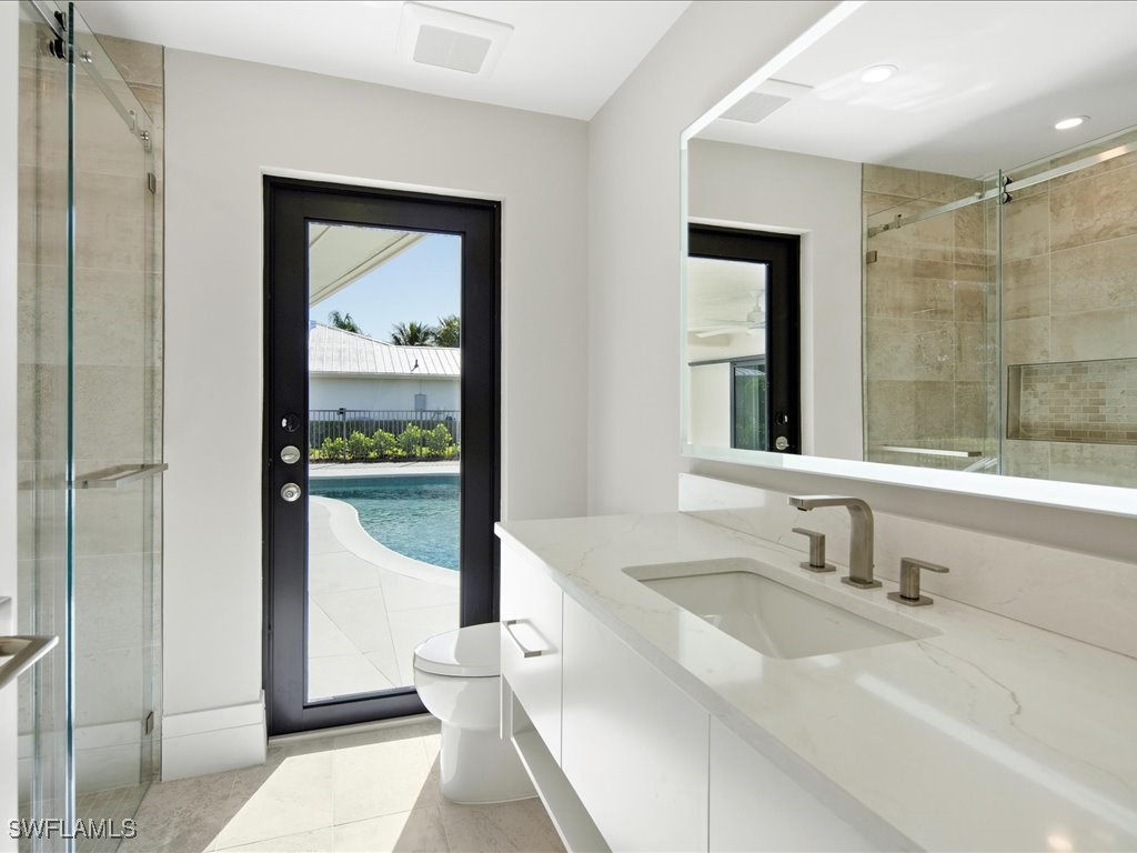 518 Cypress Way E Naples FL 34110 225029643 image30