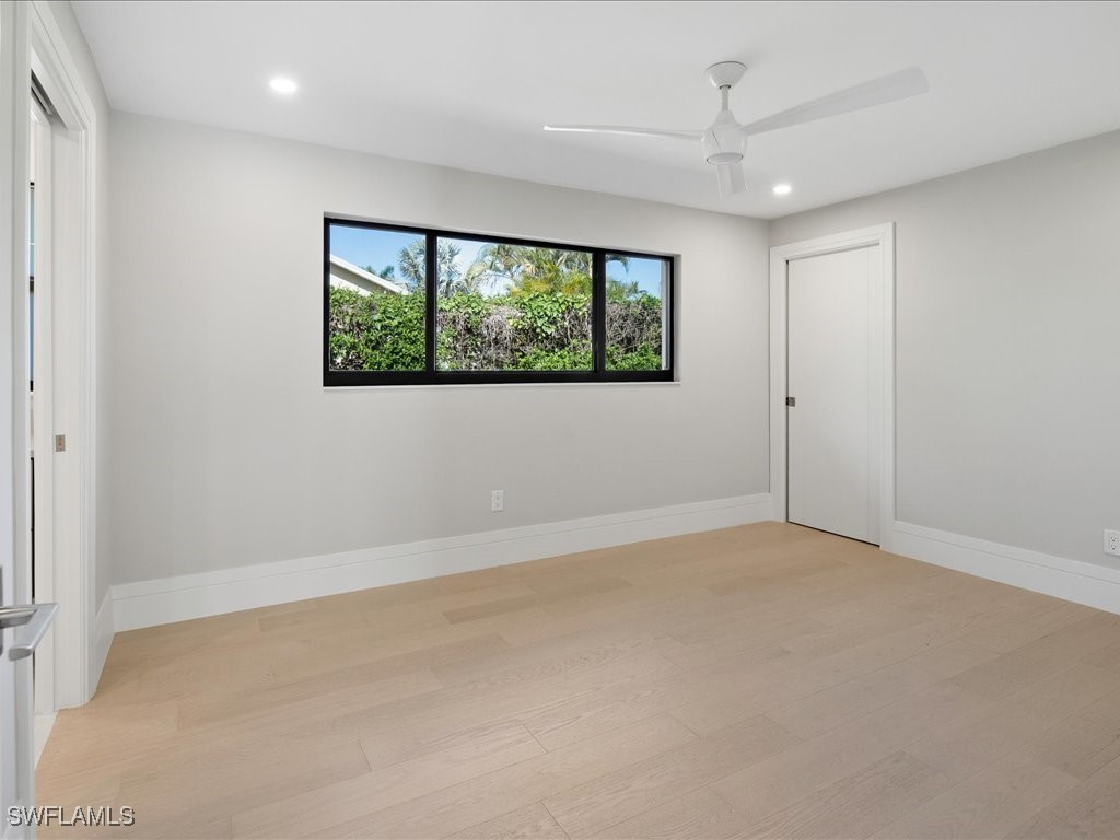 518 Cypress Way E Naples FL 34110 225029643 image31