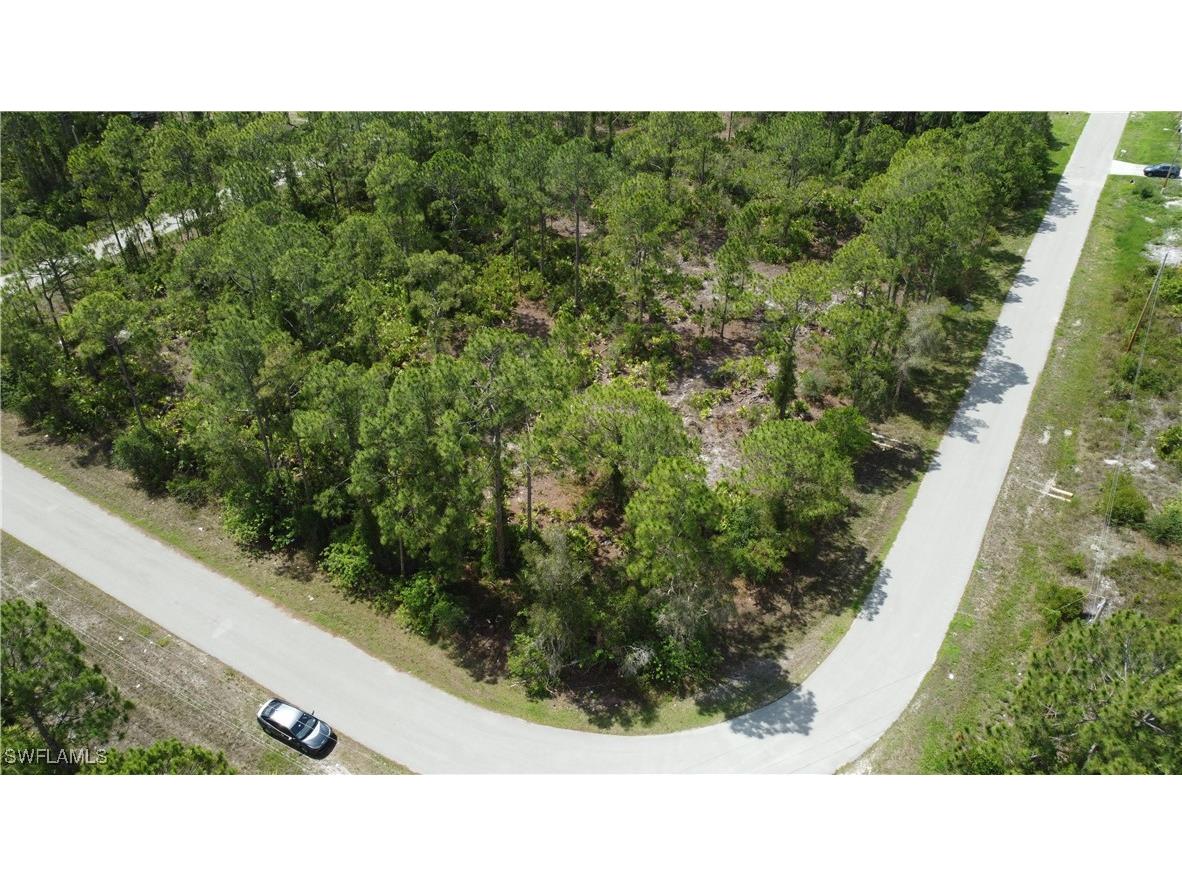 518 Hutton Street E Lehigh Acres FL 33974 225055027 image1