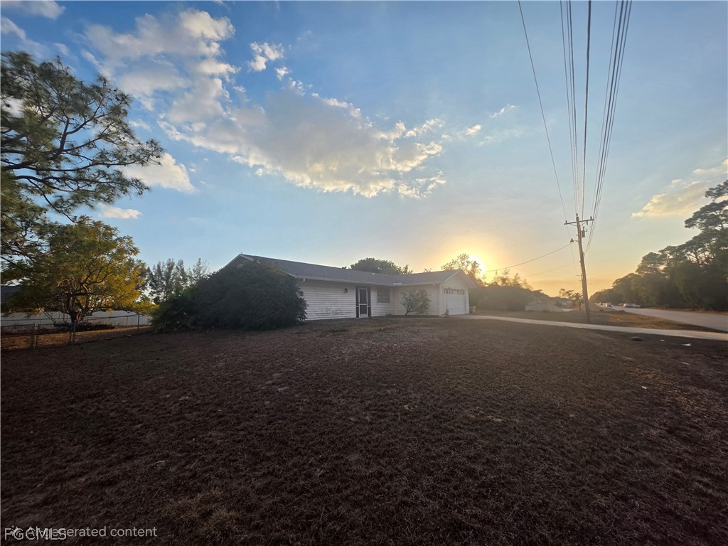 518 Jacaranda Parkway E Cape Coral FL 33909 2026008207 image14