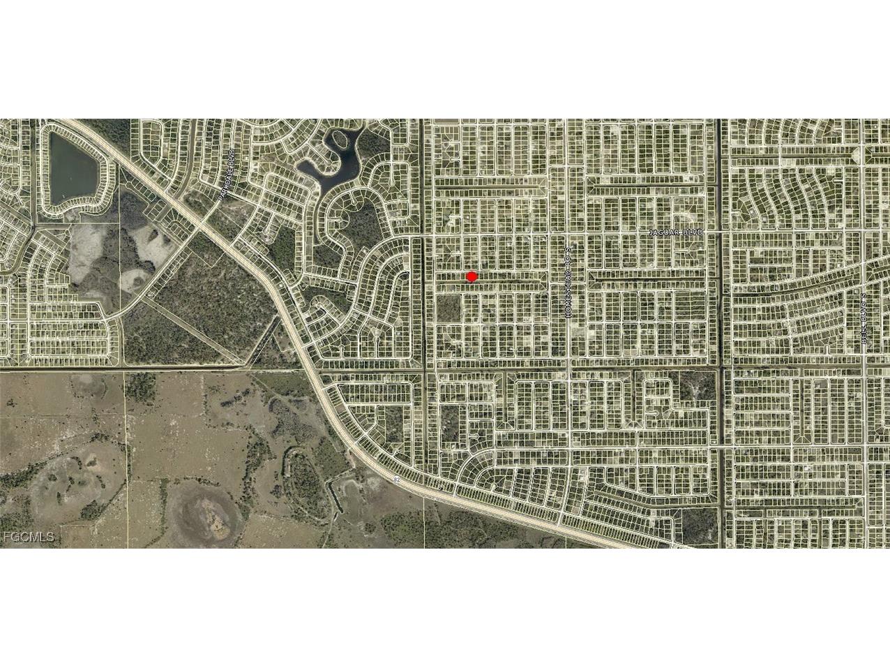 518 Keller Street E Lehigh Acres FL 33974 2025005060 image3