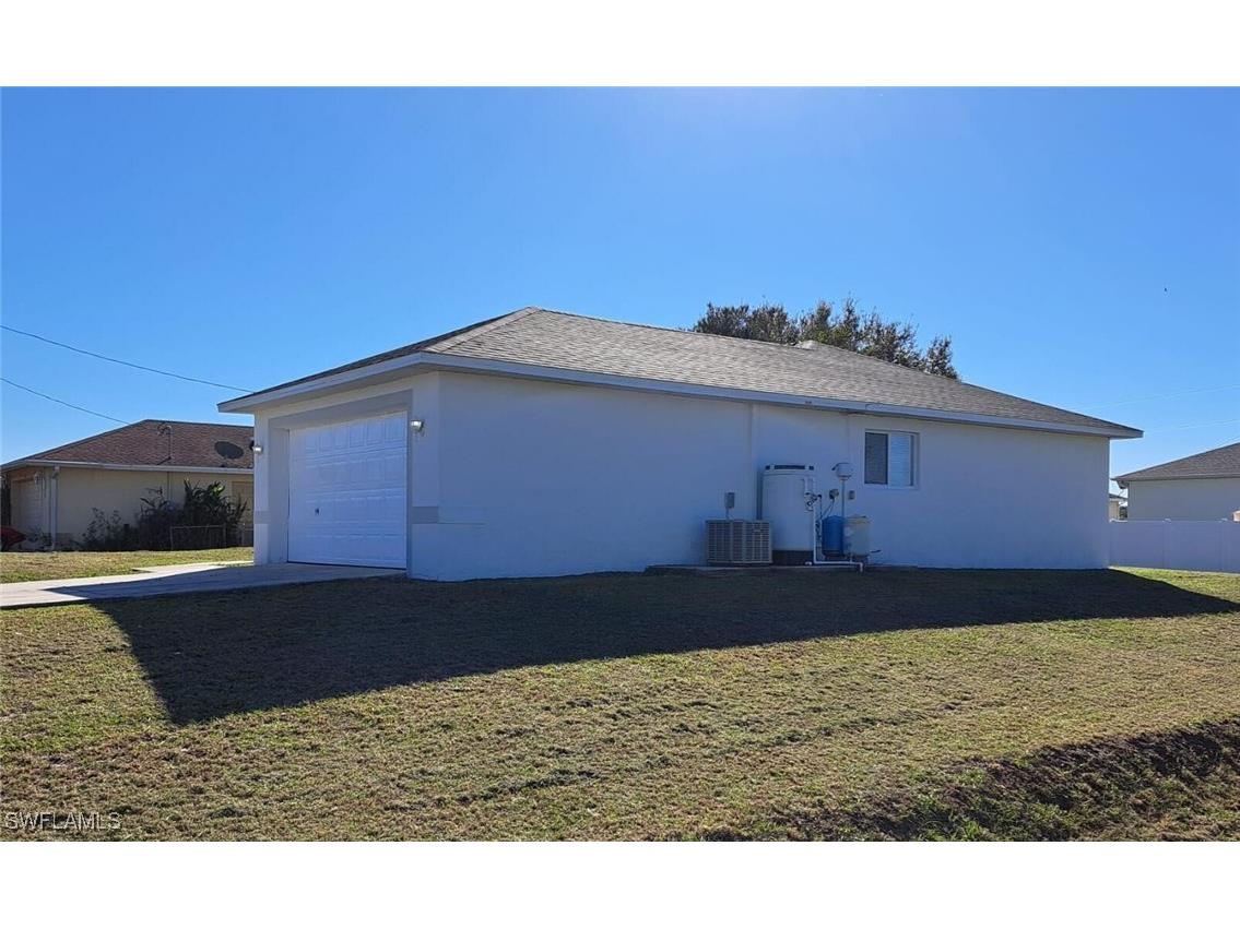 518 Kingsbury Lane Lehigh Acres FL 33974 225007951 image2