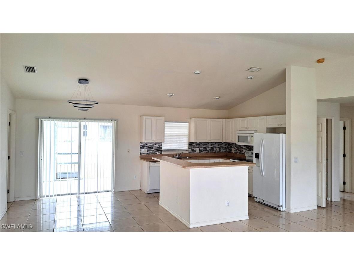 518 Kingsbury Lane Lehigh Acres FL 33974 225007951 image4