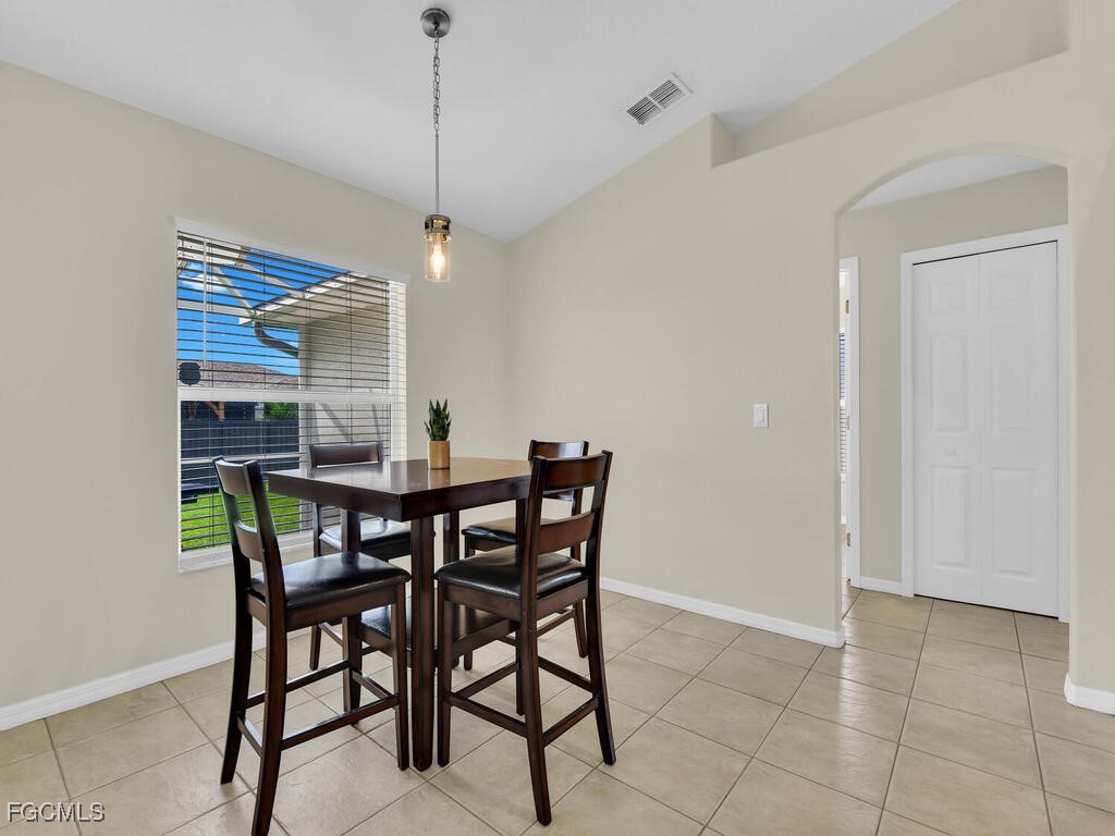 518 NW 11th Terrace Cape Coral FL 33993 2025008394 image11