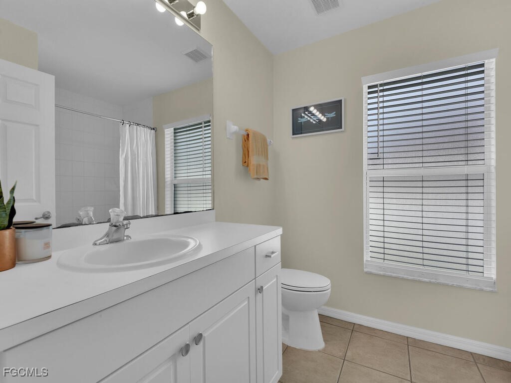 518 NW 11th Terrace Cape Coral FL 33993 2025008394 image20