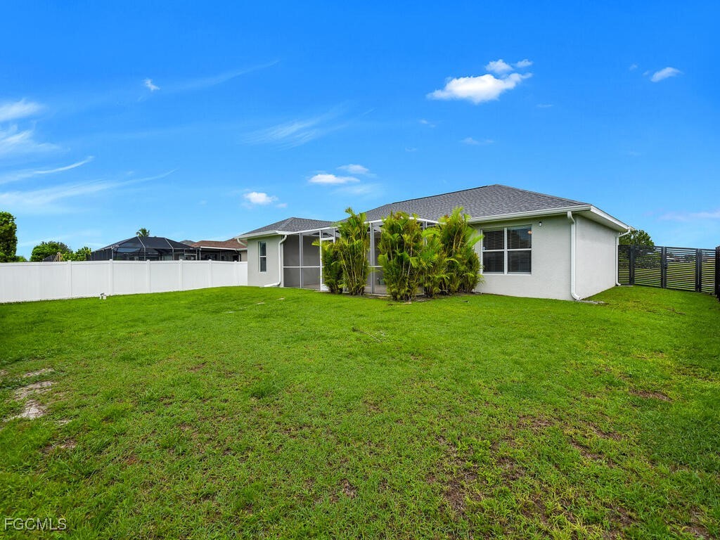 518 NW 11th Terrace Cape Coral FL 33993 2025008394 image29