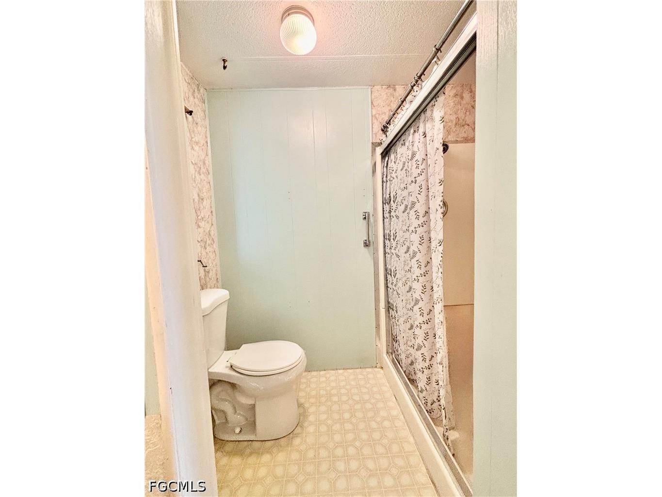 518 Pine Tree Court North Fort Myers FL 33917 2026031143 image22