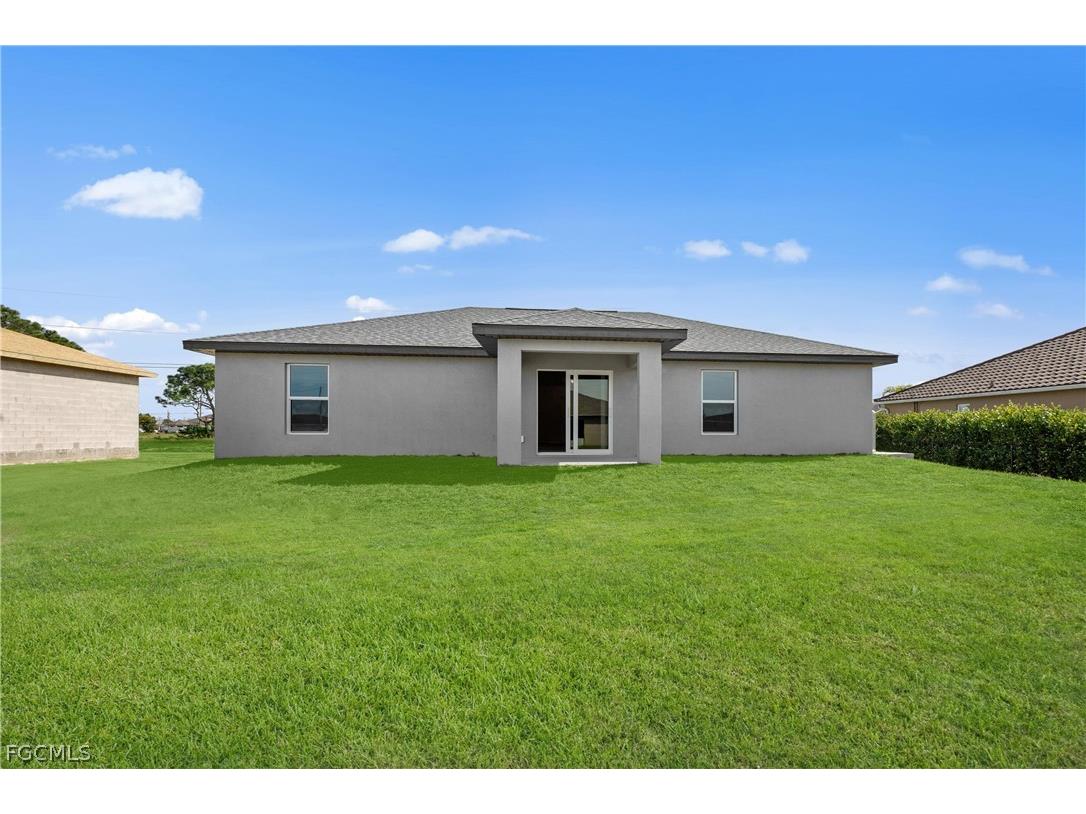 518 Upstate Avenue S Lehigh Acres FL 33974 2026010742 image10