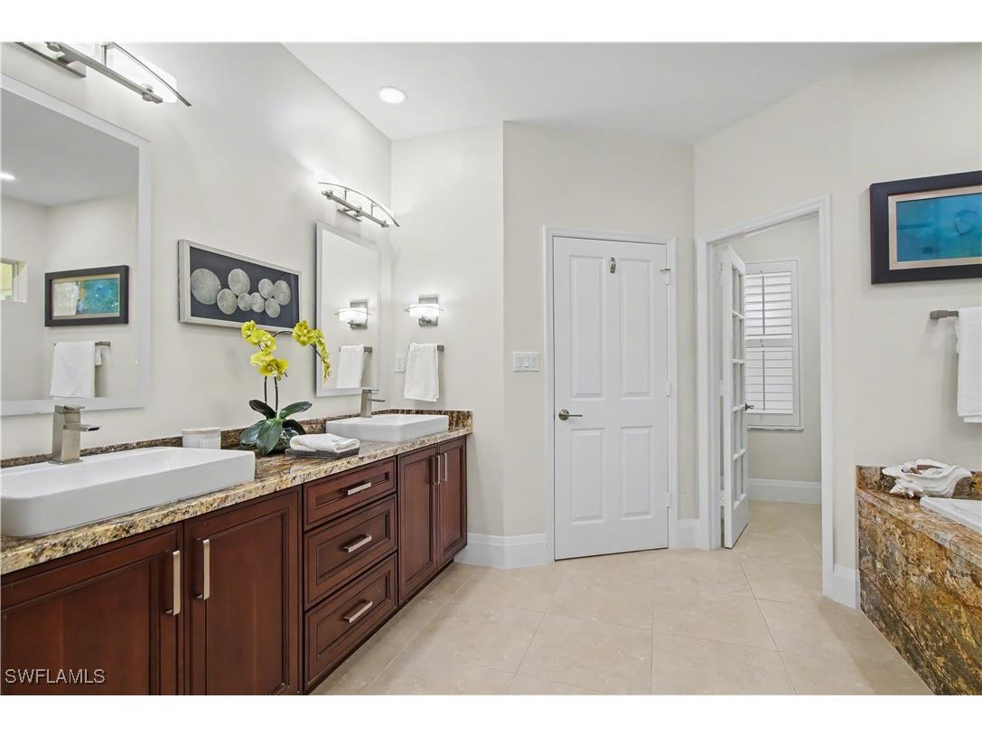 5186 Tallowood Way Naples FL 34116 226000471 image25